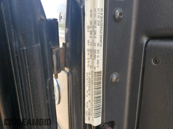 2005 Jeep Wrangler X z VIN 1J4FA39S75P321328, wystawiony jako Copart lot #59711505 z przebiegiem 126 768 mil mil oraz Szkoda całkowita • Salvage title. Historia ofert i sprzedaży dostępna na DreamBid. Obrazek 13.