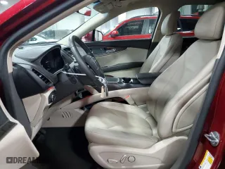 2019 Lincoln Nautilus Select with VIN 2LMPJ8K98KBL32470, listed as a Copart auction lot 68258003 with 33,175 mi miles. Bid and sale history available at carsss.com. Image 7.
