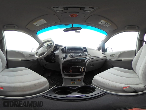 2012 Toyota Sienna LE AAS with VIN 5TDKK3DC0CS232950, listed as a IAAI auction lot 41988953 with 315,165 mi miles. Bid and sale history available at carsss.com. Image 18.