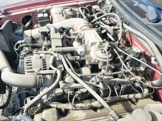 2002 Ford Mustang GT Deluxe z VIN 1FAFP45X52F202308, wystawiony jako IAAI lot #42828519 z przebiegiem 124 179 mil mil oraz . Historia ofert i sprzedaży dostępna na DreamBid. Obrazek 12.