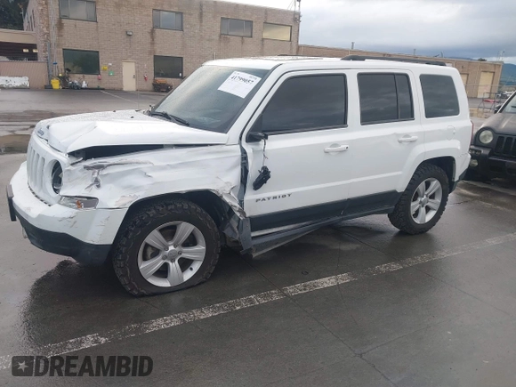 2014 Jeep Patriot Sport with VIN 1C4NJRBB3ED509117, listed as a IAAI auction lot 41799057 with 161,663 mi miles. Bid and sale history available at carsss.com. Image 17.