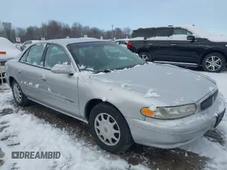 2001 Buick Century Custom with VIN 2G4WS52J111320727, listed as a IAAI auction lot 41984371 with 81,982 mi miles. Bid and sale history available at carsss.com. Image 1.