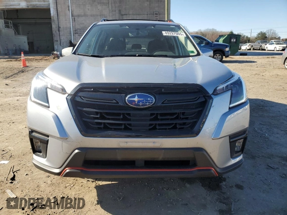 2024 Subaru Forester Sport with VIN JF2SKAGC1RH417264, listed as a Copart auction lot 49297065 with 28,692 mi miles and Salvage Title. Bid and sale history available at carsss.com. Image 5.