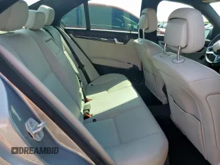 2013 Mercedes-Benz C 350 Sport с VIN WDDGF5HB1DA818794, выставлен на аукционе Copart как лот 57690935 с пробегом 166 511 миль миль и Списание • Salvage title. История ставок и продаж доступна на DreamBid. Изображение 10.