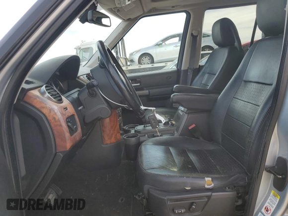 2007 Land Rover LR3 SE with VIN SALAE25447A431273, listed as a Copart auction lot 45793985 with 214,360 mi miles and Salvage title. Bid and sale history available at DreamBid. Image 7.