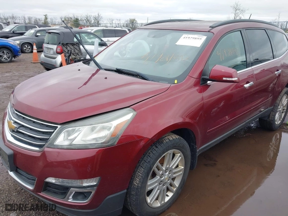 2015 Chevrolet Traverse LT with VIN 1GNKRGKD4FJ349227, listed as a IAAI auction lot 41929895 with 188,377 mi miles. Bid and sale history available at carsss.com. Image 17.