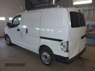 2015 Nissan NV200 S z VIN 3N6CM0KN0FK696271, wystawiony jako IAAI lot #41091873 z przebiegiem 89 652 mil mil oraz . Historia ofert i sprzedaży dostępna na DreamBid. Obrazek 3.