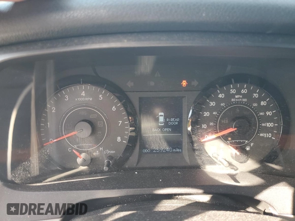 2015 Toyota Sienna LE AAS with VIN 5TDKK3DC6FS642415, listed as a Copart auction lot 49990815 with 259,240 mi miles and Clean Title. Bid and sale history available at DreamBid. Image 9.