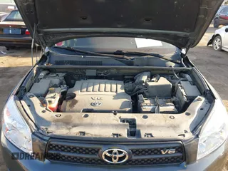2008 Toyota RAV4 Sport with VIN JTMBK32V486030382, listed as a IAAI auction lot 41779666 with 181,463 mi miles. Bid and sale history available at carsss.com. Image 10.