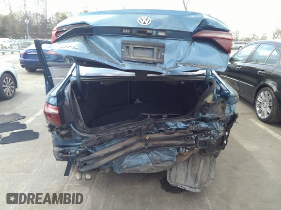 2020 Volkswagen Jetta SEL с VIN 3VWEB7BU3LM060359, выставлен на аукционе IAAI как лот 41922557 с пробегом 63 686 миль миль и . История ставок и продаж доступна на DreamBid. Изображение 6.