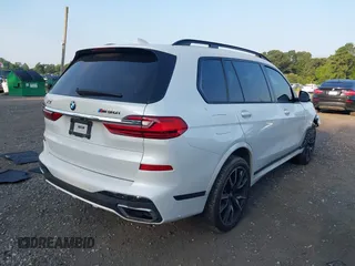2019 BMW X7 xDrive50i z VIN 5UXCX4C53KLB40280, wystawiony jako IAAI lot #39936228 z przebiegiem Nie podano mil oraz . Historia ofert i sprzedaży dostępna na DreamBid. Obrazek 4.