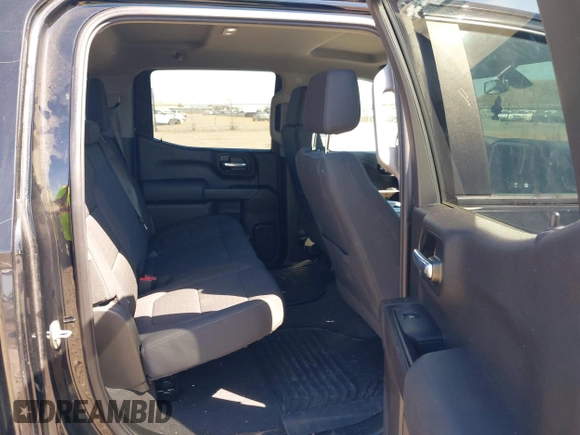 2020 Chevrolet Silverado 1500 LT with VIN 3GCUYDEDXLG356890, listed as a IAAI auction lot 42228239 with 140,889 mi miles and . Bid and sale history available at DreamBid. Image 8.
