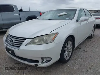 2010 Lexus ES with VIN JTHBK1EG0A2350795, listed as a IAAI auction lot 41932986 with 111,746 mi miles and . Bid and sale history available at carsss.com. Image 2.