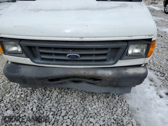 2003 Ford Econoline Cargo with VIN 1FTSS34F33HB68059, listed as a Copart auction lot 42152655 with 435,486 mi miles and Clean Title. Bid and sale history available at DreamBid. Image 12.