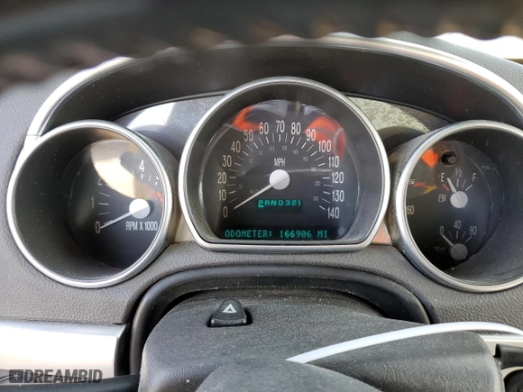 2004 Chevrolet SSR LS with VIN 1GCES14P24B105517, listed as a Copart auction lot 87929735 with 166906 miles and Salvage Title. Bid and sale history available at carsss.com. Image 9.