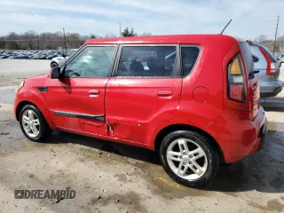 2010 Kia Soul + with VIN KNDJT2A22A7061981, listed as a Copart auction lot 48553415 with 188,878 mi miles and Non Repairable. Bid and sale history available at carsss.com. Image 2.
