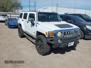 2007 Hummer H3 SUV with VIN 5GTDN13E078255851, listed as a IAAI auction lot 41815342 with 188,374 mi miles and . Bid and sale history available at DreamBid. Image 1.