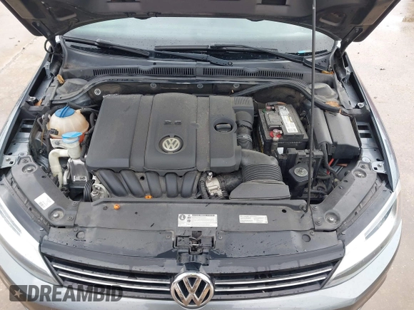 2013 Volkswagen Jetta SE with VIN 3VWDX7AJ9DM371414, listed as a IAAI auction lot 41861196 with 156,169 mi miles and . Bid and sale history available at DreamBid. Image 10.