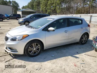 2016 Kia Forte EX with VIN KNAFX5A85G5528540, listed as a Copart auction lot 48550245 with 172,881 mi miles and Salvage Title. Bid and sale history available at carsss.com. Image 1.