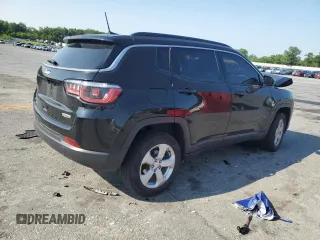 2019 Jeep Compass Latitude z VIN 3C4NJDBB2KT678537, wystawiony jako Copart lot #59527385 z przebiegiem 51 418 mil mil oraz Szkoda całkowita • Salvage title. Historia ofert i sprzedaży dostępna na DreamBid. Obrazek 3.