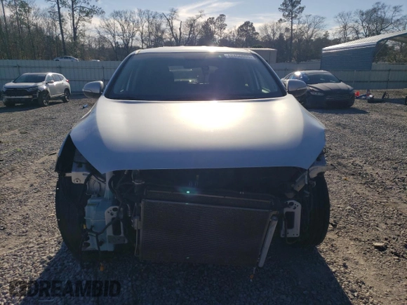 2018 Kia Sorento LX with VIN 5XYPG4A32JG368573, listed as a Copart auction lot 42456005 with 70,133 mi miles and Salvage Title. Bid and sale history available at carsss.com. Image 5.