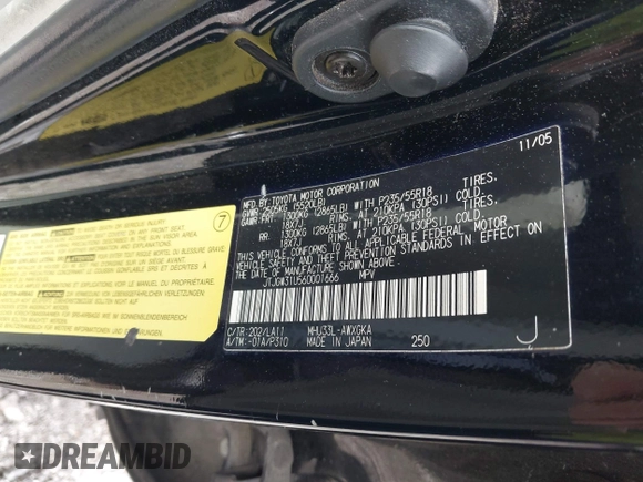 2006 Lexus RX 400h with VIN JTJGW31U560001666, listed as a IAAI auction lot 42257070 with 267,244 mi miles and . Bid and sale history available at DreamBid. Image 9.
