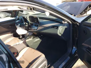 2024 Lexus ES with VIN 58ADZ1B17RU174919, listed as a IAAI auction lot 41618146 with 2,993 mi miles. Bid and sale history available at carsss.com. Image 5.
