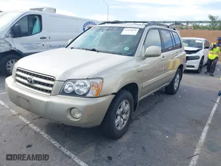 2003 Toyota Highlander with VIN JTEHF21A530149413, listed as a IAAI auction lot 42029078 with 451,021 mi miles. Bid and sale history available at carsss.com. Image 2.