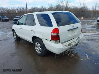 2003 Acura MDX with VIN 2HNYD18213H508572, listed as a IAAI auction lot 41521463 with 214,161 mi miles. Bid and sale history available at carsss.com. Image 3.