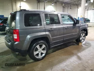 2017 Jeep Patriot High Altitude with VIN 1C4NJPFA2HD171493, listed as a Copart auction lot 41540555 with 101,763 mi miles and Clean Title. Bid and sale history available at carsss.com. Image 3.
