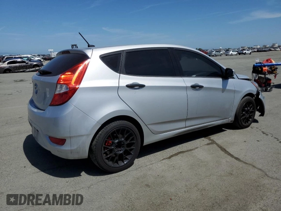 2012 Hyundai Accent GS z VIN KMHCT5AE5CU043401, wystawiony jako Copart lot #54166745 z przebiegiem 203 997 mil mil oraz Szkoda całkowita • Salvage title. Historia ofert i sprzedaży dostępna na DreamBid. Obrazek 3.