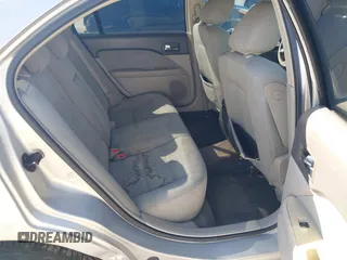2010 Ford Fusion SE with VIN 3FAHP0HA7AR376956, listed as a IAAI auction lot 41162656 with 171,546 mi miles. Bid and sale history available at carsss.com. Image 8.