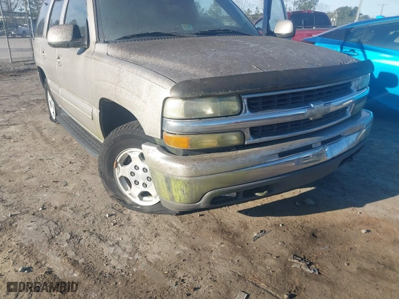 2004 Chevrolet Tahoe LT with VIN 1GNEK13Z74R106289, listed as a IAAI auction lot 41470666 with 211,641 mi miles. Bid and sale history available at carsss.com. Image 6.