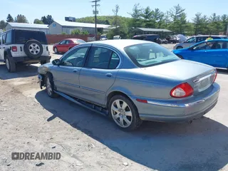 2004 Jaguar X-Type with VIN SAJEA51C64WD99643, listed as a IAAI auction lot 42086360 with 134,126 mi miles and . Bid and sale history available at DreamBid. Image 3.