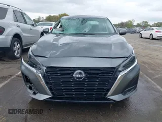 2023 Nissan Altima SV z VIN 1N4BL4DV7PN328287, wystawiony jako IAAI lot #41922893 z przebiegiem 59 289 mil mil oraz . Historia ofert i sprzedaży dostępna na DreamBid. Obrazek 12.