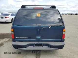 2006 Chevrolet Suburban Z71 with VIN 3GNFK16Z76G121572, listed as a Copart auction lot 52029065 with 170,305 mi miles and Salvage Title. Bid and sale history available at carsss.com. Image 6.