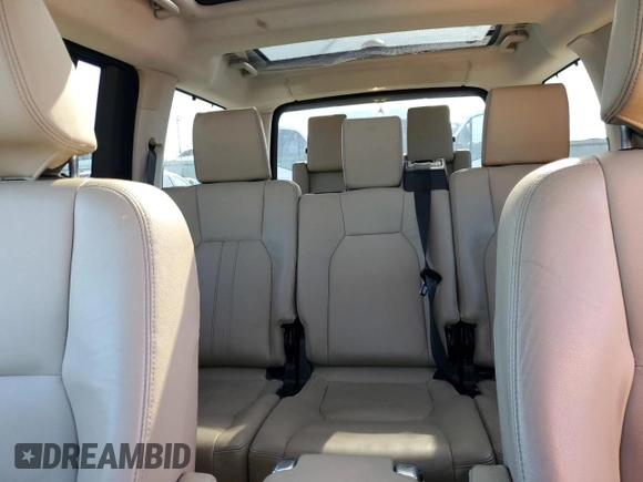 2011 Land Rover LR4 HSE с VIN SALAG2D45BA595331, выставлен на аукционе Copart как лот 62218915 с пробегом 138 257 миль миль и Списание • Salvage title. История ставок и продаж доступна на DreamBid. Изображение 10.