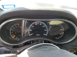 2022 Jeep Grand Cherokee Laredo X z VIN 1C4RJFAG0NC175387, wystawiony jako Copart lot #49708525 z przebiegiem 25 682 mil mil oraz Szkoda całkowita • Salvage title. Historia ofert i sprzedaży dostępna na DreamBid. Obrazek 9.