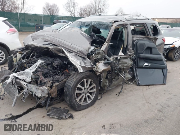 2013 Nissan Pathfinder SV with VIN 5N1AR2MM0DC604196, listed as a IAAI auction lot 41547267 with 1 mi miles. Bid and sale history available at carsss.com. Image 2.