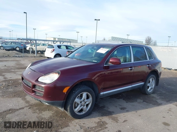 2004 Porsche Cayenne S z VIN WP1AB29P94LA69956, wystawiony jako IAAI lot #41807608 z przebiegiem 155 831 mil mil oraz . Historia ofert i sprzedaży dostępna na DreamBid. Obrazek 2.
