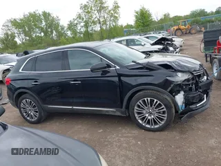 2017 Lincoln MKX Reserve with VIN 2LMPJ8LR8HBL51883, listed as a IAAI auction lot 42243012 with 84,544 mi miles and . Bid and sale history available at DreamBid. Image 13.