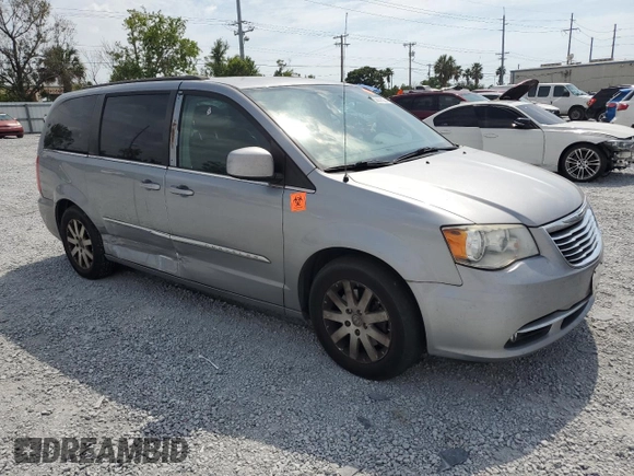 2015 Chrysler Town & Country Touring with VIN 2C4RC1BG1FR545105, listed as a Copart auction lot 53887525 with 211,691 mi miles and Salvage Title. Bid and sale history available at carsss.com. Image 4.
