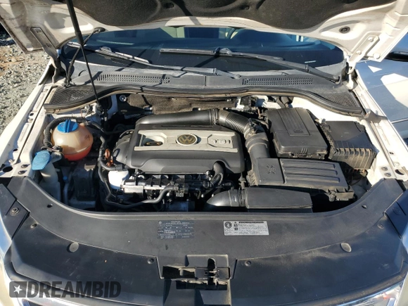 2010 Volkswagen CC Sport with VIN WVWMN7AN9AE545527, listed as a Copart auction lot 75235154 with 132,893 mi miles and Salvage Title. Bid and sale history available at DreamBid. Image 11.