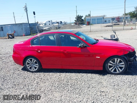 2006 BMW 3 Series 325i z VIN WBAVB135X6KX44938, wystawiony jako IAAI lot #42082025 z przebiegiem 138 082 mil mil oraz . Historia ofert i sprzedaży dostępna na DreamBid. Obrazek 14.