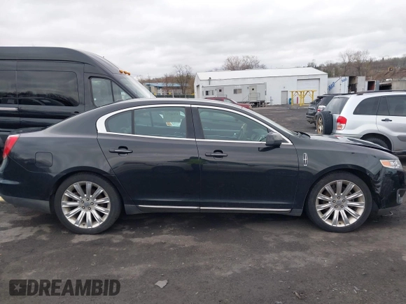 2010 Lincoln MKS w/EcoBoost with VIN 1LNHL9FT8AG607008, listed as a IAAI auction lot 42040752 with 192,478 mi miles. Bid and sale history available at carsss.com. Image 13.