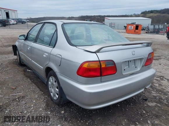 2000 Honda Civic VP z VIN 2HGEJ6613YH575630, wystawiony jako IAAI lot #41525214 z przebiegiem 251 481 mil mil oraz . Historia ofert i sprzedaży dostępna na DreamBid. Obrazek 3.