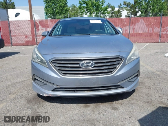 2015 Hyundai Sonata Eco z VIN 5NPE24AAXFH159358, wystawiony jako IAAI lot #42552938 z przebiegiem 152 207 mil mil oraz . Historia ofert i sprzedaży dostępna na DreamBid. Obrazek 6.