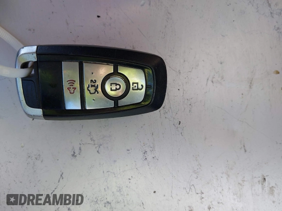 2019 Ford Fusion SE with VIN 3FA6P0LU9KR261608, listed as a IAAI auction lot 41610090 with Not Provided miles. Bid and sale history available at carsss.com. Image 11.