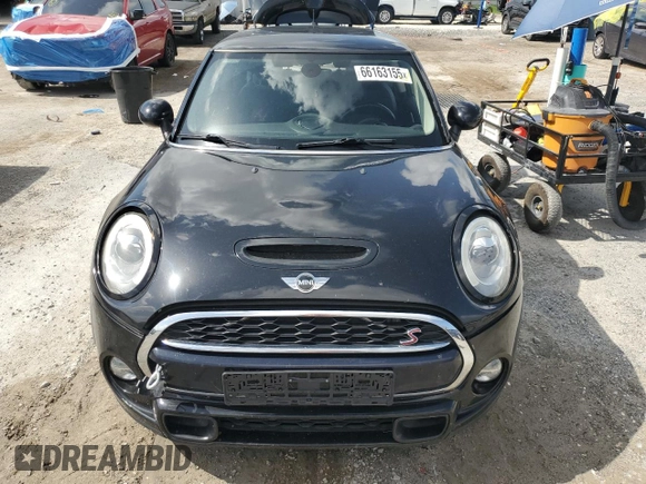 2016 MINI Hardtop S z VIN WMWXP7C50G3B33554, wystawiony jako Copart lot #66163155 z przebiegiem 95 387 mil mil oraz Szkoda całkowita • Salvage title. Historia ofert i sprzedaży dostępna na DreamBid. Obrazek 5.