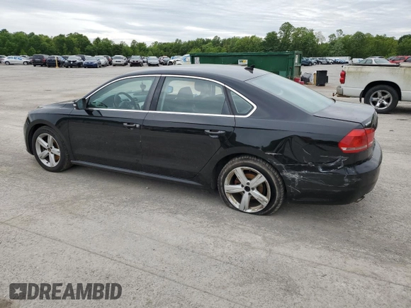 2013 Volkswagen Passat SE z VIN 1VWBH7A34DC028906, wystawiony jako Copart lot #58210265 z przebiegiem 294 953 mil mil oraz Szkoda całkowita • Salvage title. Historia ofert i sprzedaży dostępna na DreamBid. Obrazek 2.